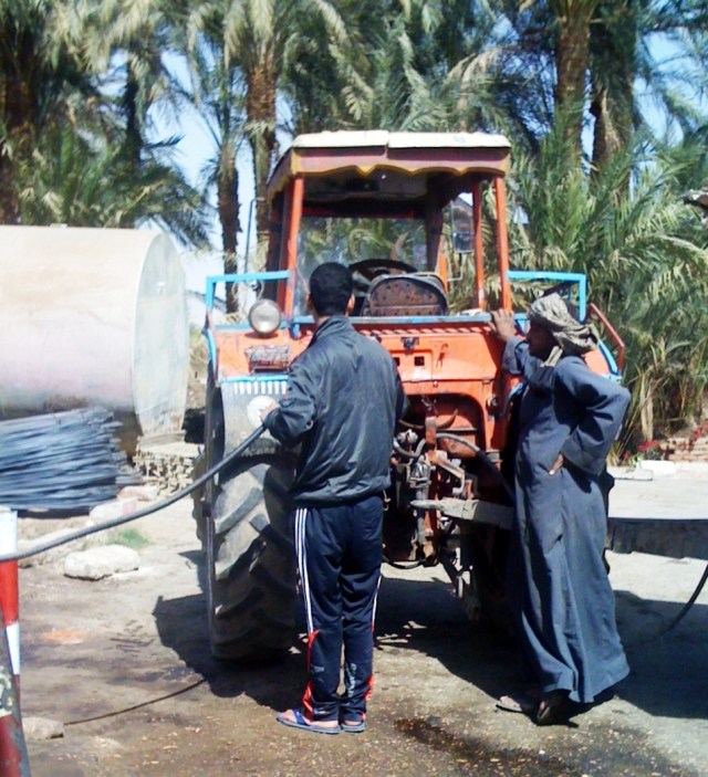 Selling Gas in Luxor